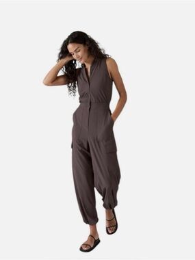 Athleta Sleeveless Utility Jumpsuit Size 14